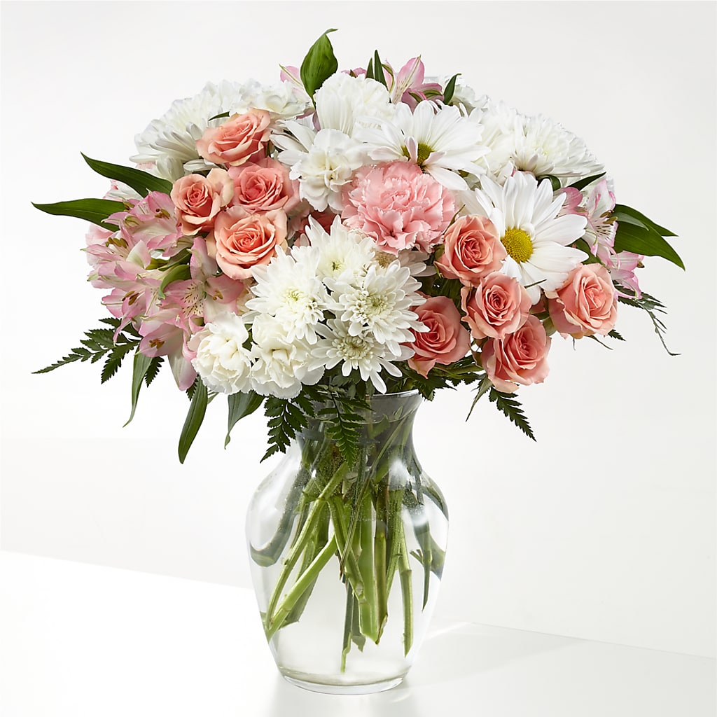 Blush Crush Bouquet – Eaton Floral Inc, Eaton OH