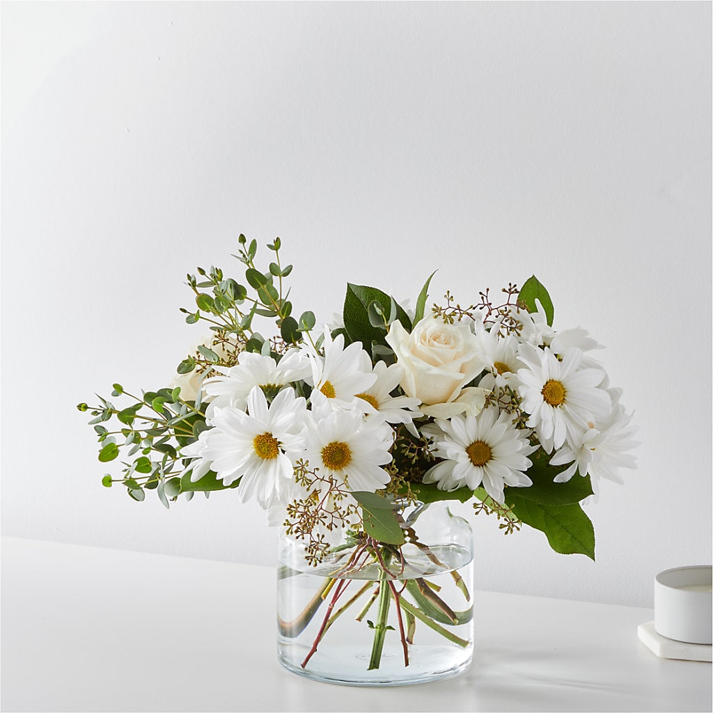 Fresh Linen Bouquet – Eaton Floral Inc, Eaton OH