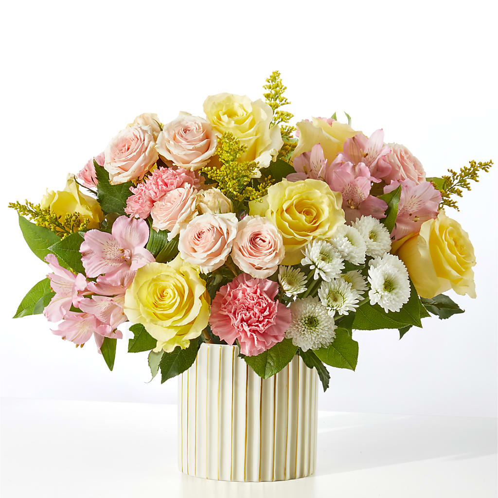 Watercolors Bouquet – Eaton Floral Inc, Eaton OH