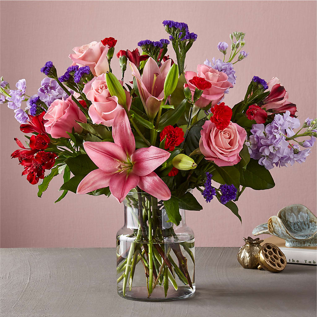 Romantique Bouquet – Eaton Floral Inc, Eaton OH
