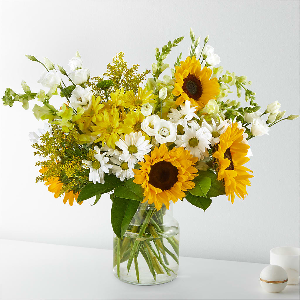 Hello Sunshine Bouquet – Eaton Floral Inc, Eaton OH