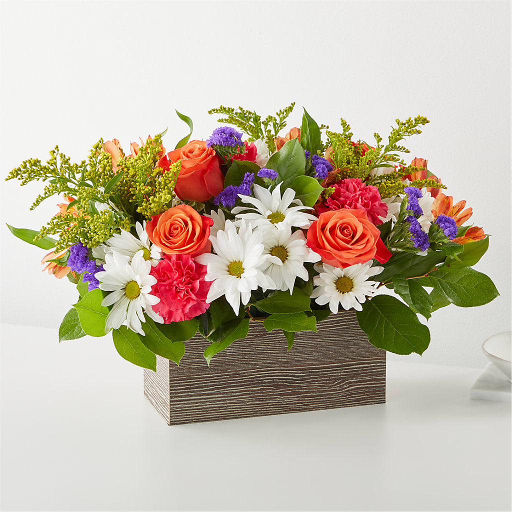 Oopsie Daisy Box Bouquet – Eaton Floral Inc, Eaton OH