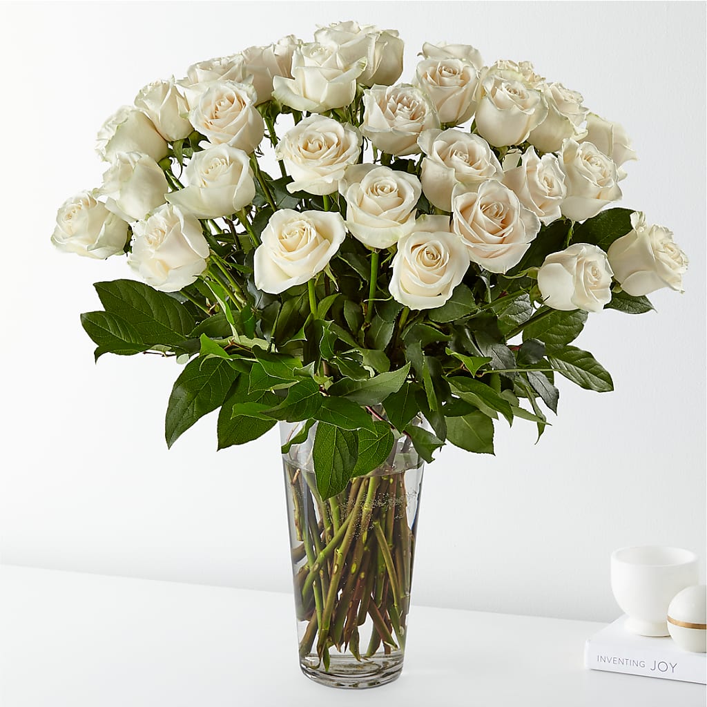 Long Stem White Rose Bouquet – Eaton Floral Inc, Eaton OH