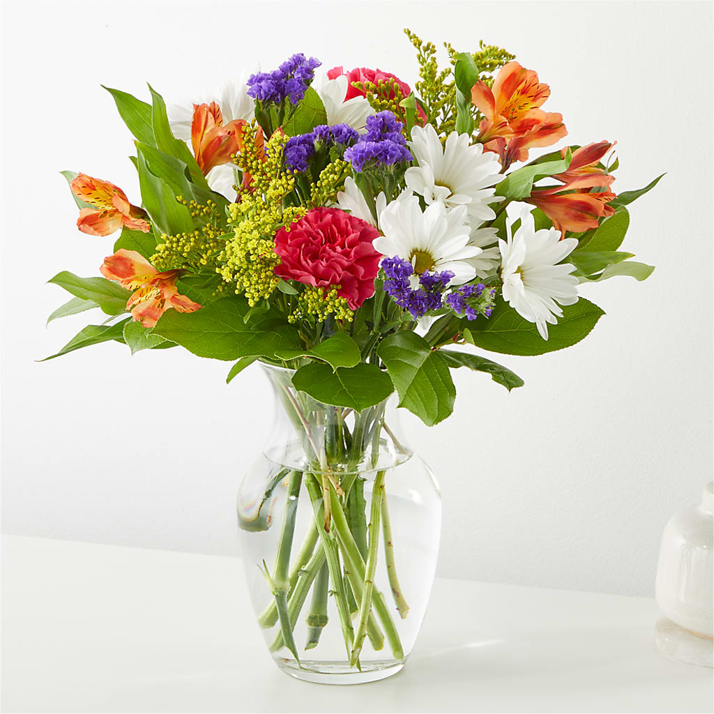 Oopsie Daisy Bouquet – Eaton Floral Inc, Eaton OH