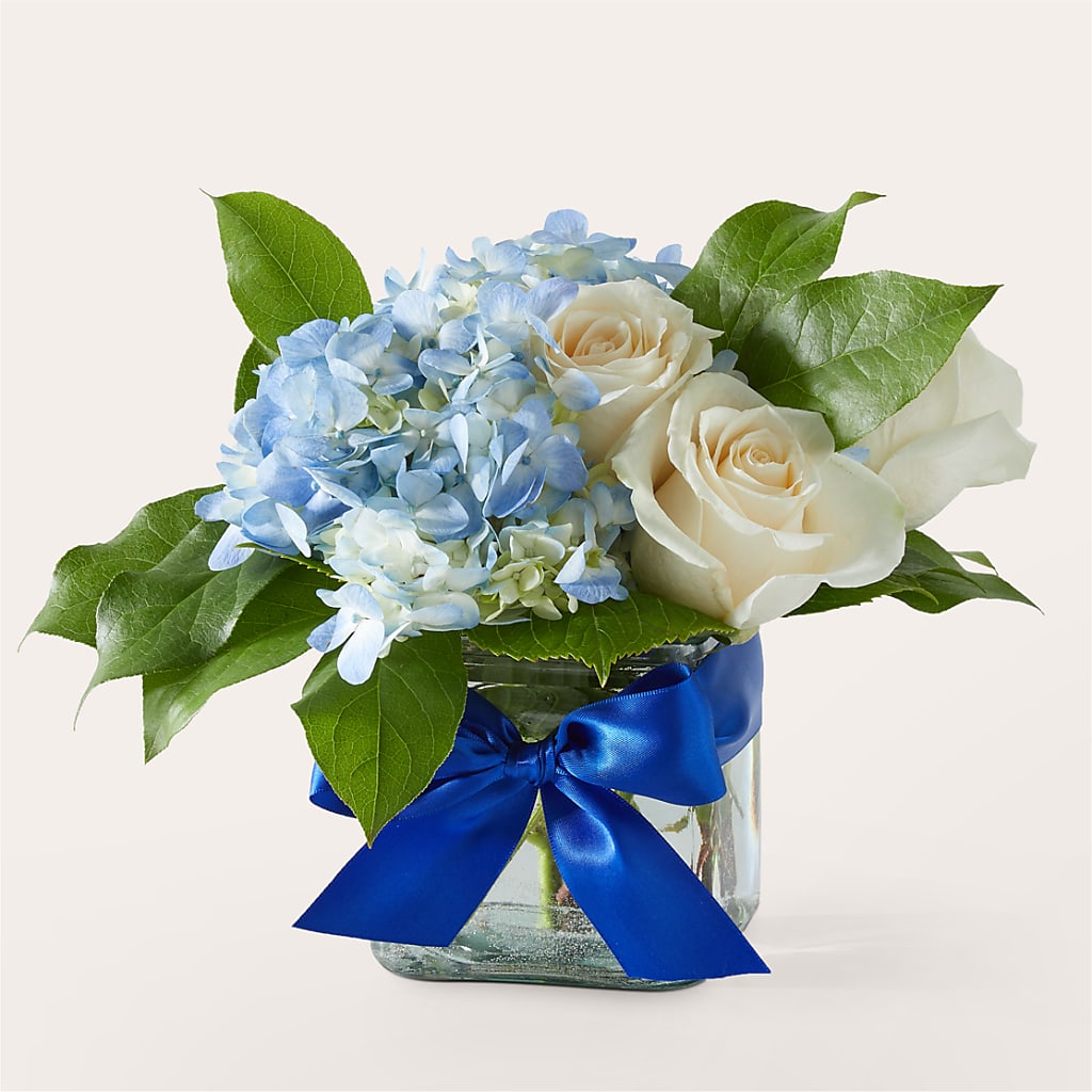 Sky Blue Delight Bouquet – Eaton Floral Inc, Eaton OH