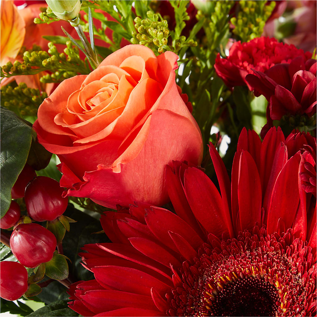 Sweater Season - A Florist Original – Eaton Floral Inc, Eaton OH
