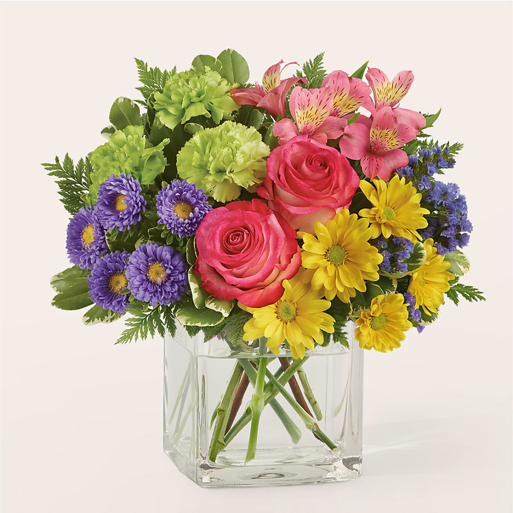 Candy Jar Bouquet – Eaton Floral Inc, Eaton OH