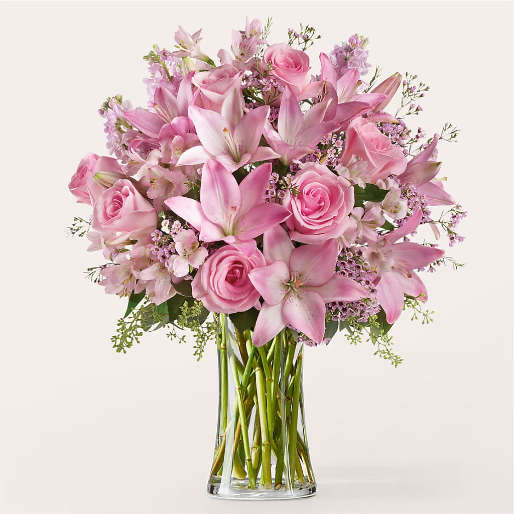 Gentle Gesture Bouquet – Eaton Floral Inc, Eaton OH