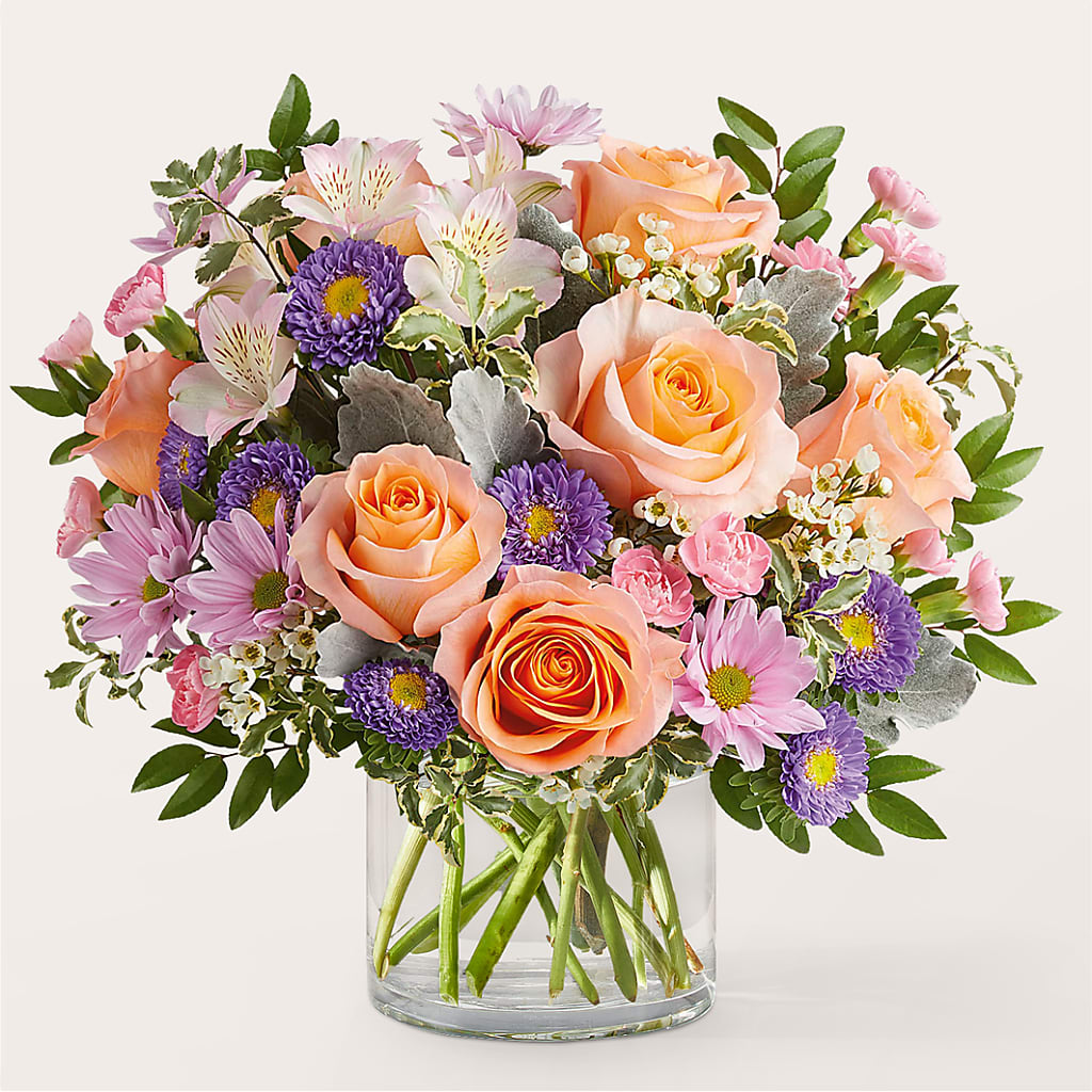 Glimmer Bouquet – Eaton Floral Inc, Eaton OH