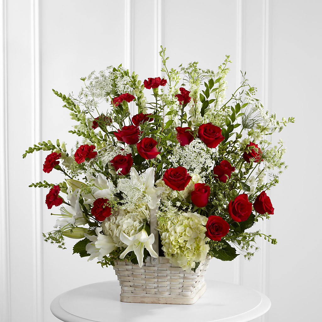 In Loving Memory Arrangement – Eaton Floral Inc, Eaton OH
