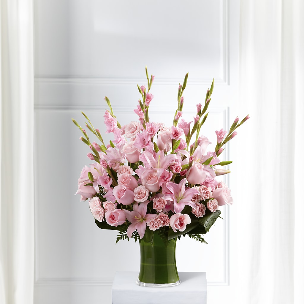 Lovely Tribute Bouquet – Eaton Floral Inc, Eaton OH