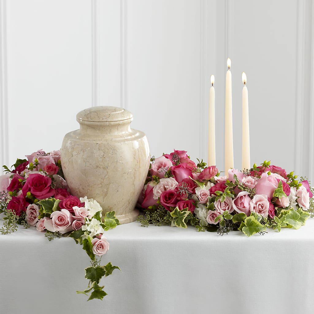 Remembrance Arrangement – Eaton Floral Inc, Eaton OH