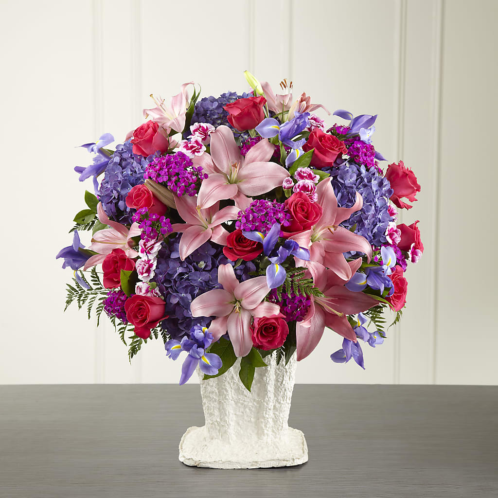 We Fondly Remember Arrangement – Eaton Floral Inc, Eaton OH