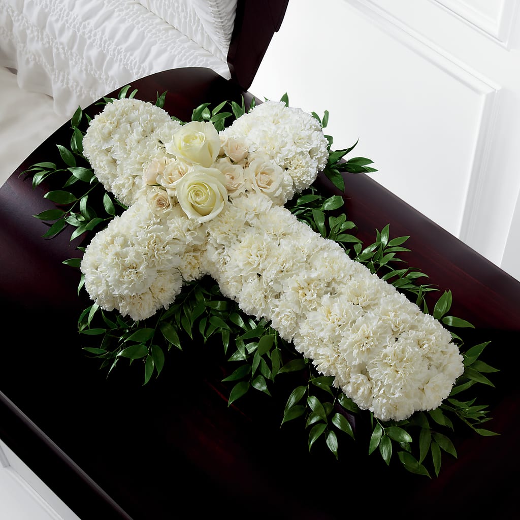 Peaceful Memories Casket Spray (Standard) – Eaton Floral Inc, Eaton OH