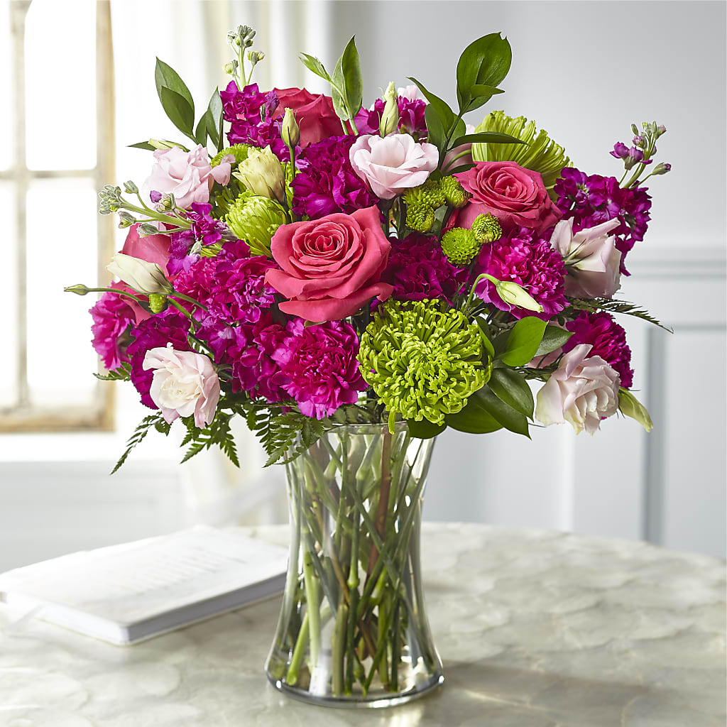 Everlasting Embrace Bouquet – Eaton Floral Inc, Eaton OH