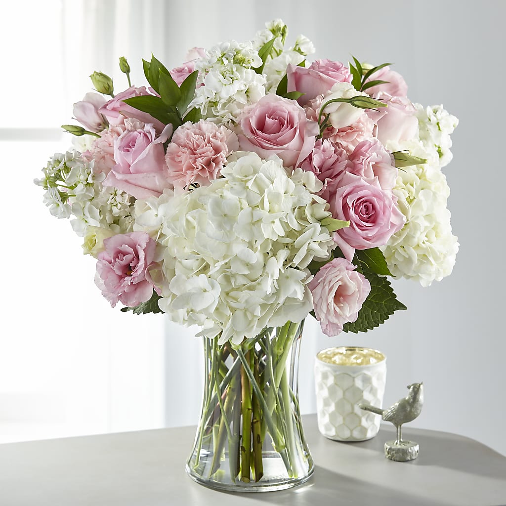 Guiding Grace Bouquet – Eaton Floral Inc, Eaton OH