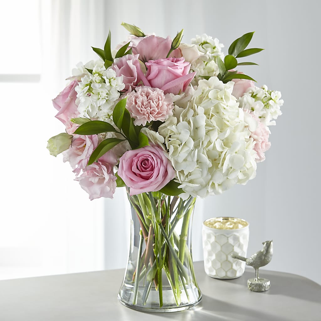 Guiding Grace Bouquet – Eaton Floral Inc, Eaton OH