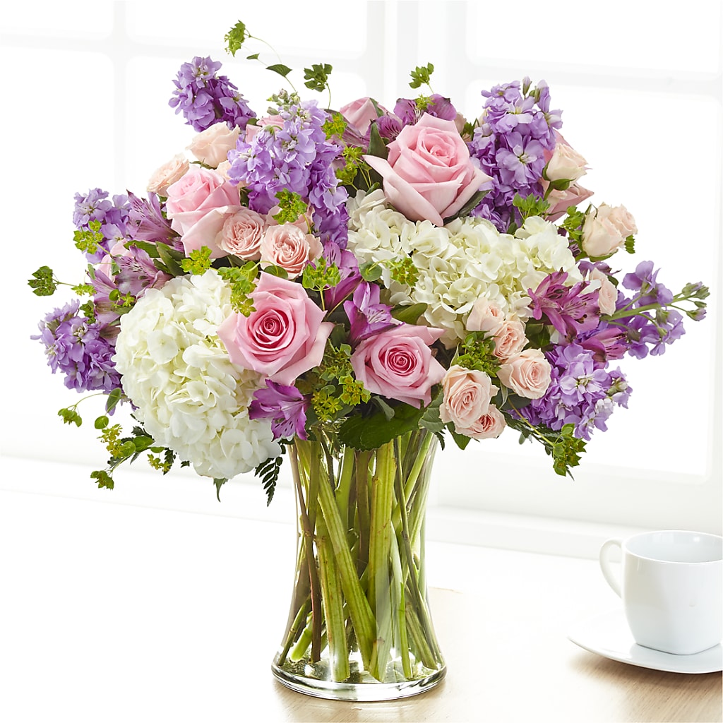Shared Sentiment Bouquet – Eaton Floral Inc, Eaton OH