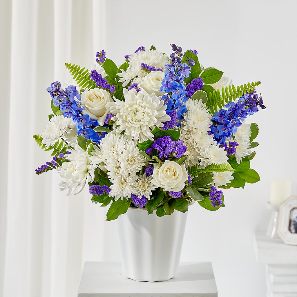 Hold Dear Tabletop Basket – Eaton Floral Inc, Eaton OH