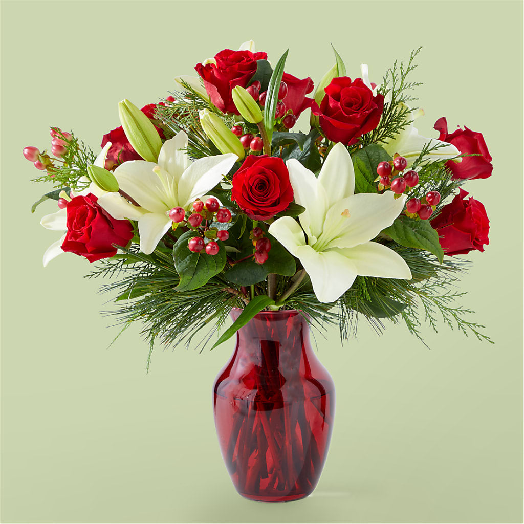 Evergreen Delight Bouquet – Eaton Floral Inc, Eaton OH
