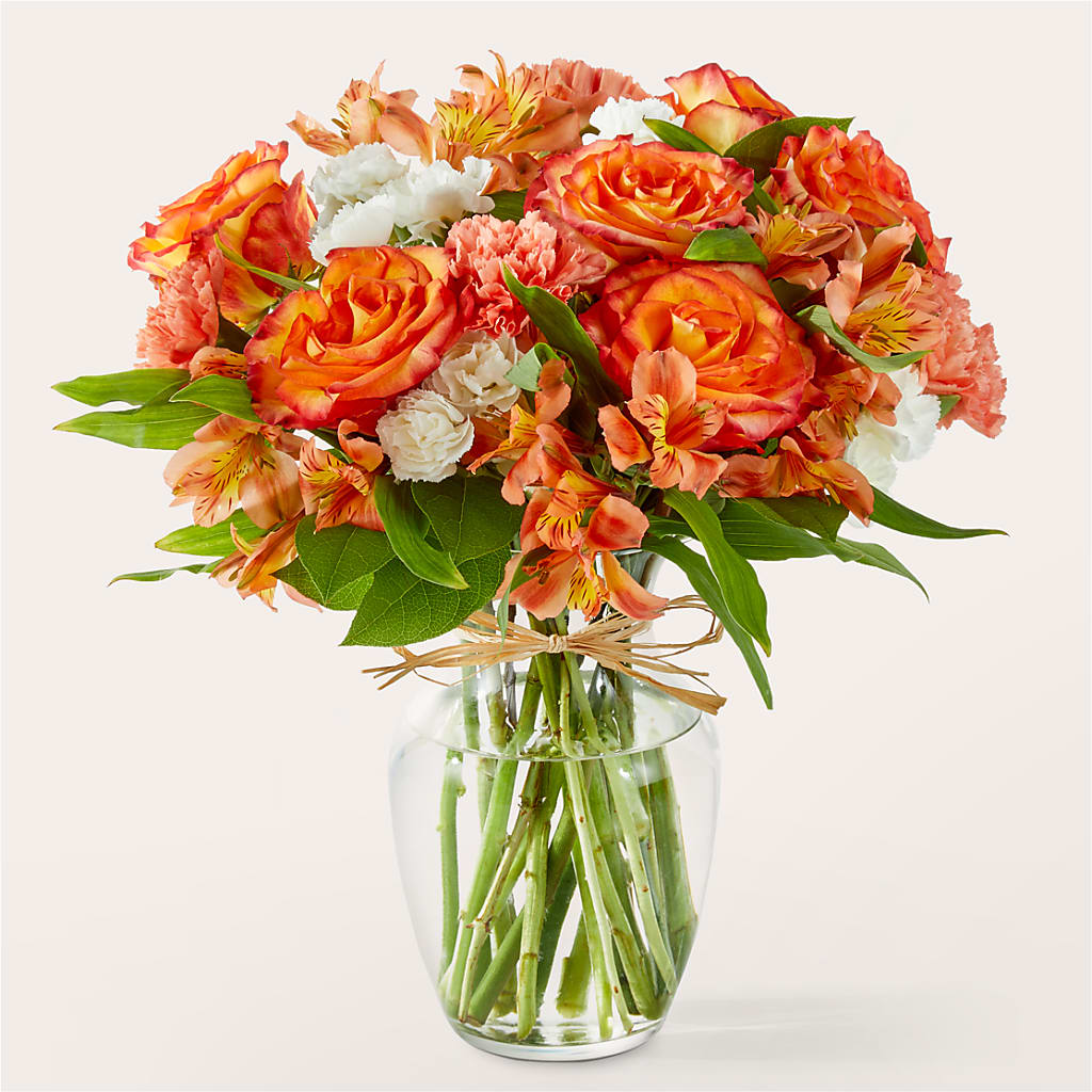 Apricot Glow Bouquet – Eaton Floral Inc, Eaton OH