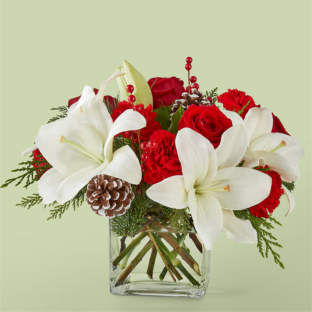 Glistening Icicles Bouquet – Eaton Floral Inc, Eaton OH