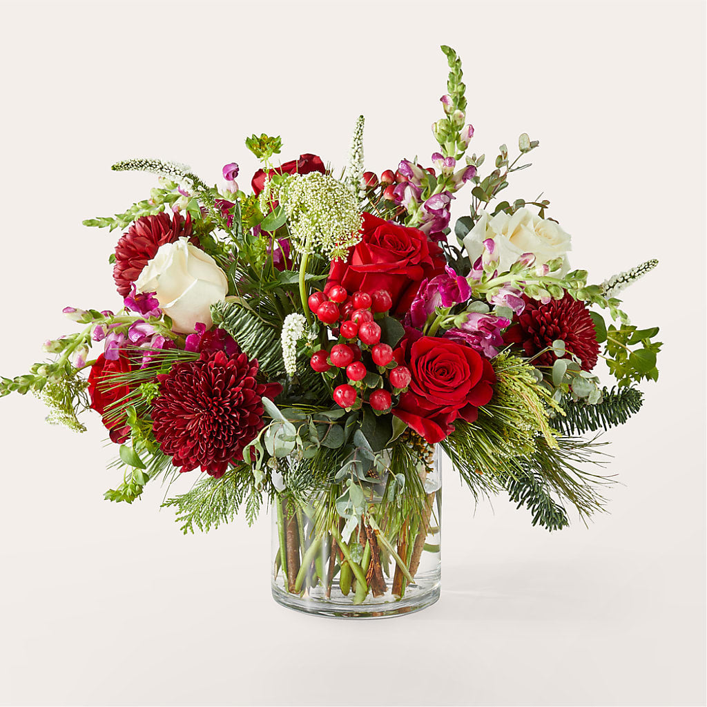 Cranberry Fizz Bouquet – Eaton Floral Inc, Eaton OH