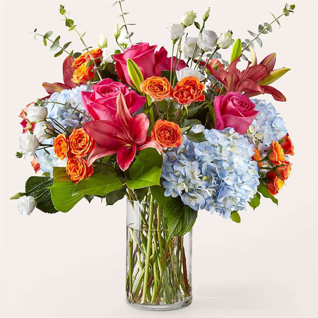 Awestruck Luxury Bouquet – Eaton Floral Inc, Eaton OH