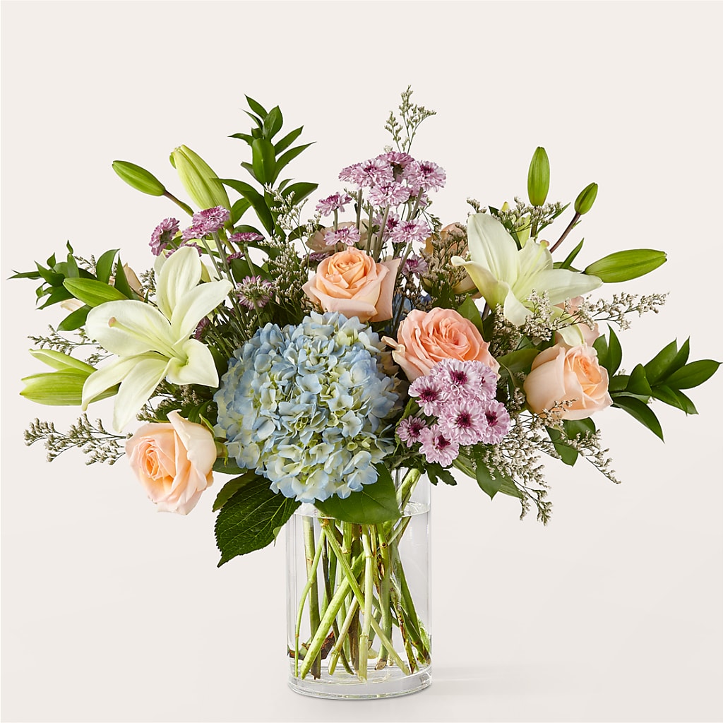 Slow Mornings Bouquet – Eaton Floral Inc, Eaton OH
