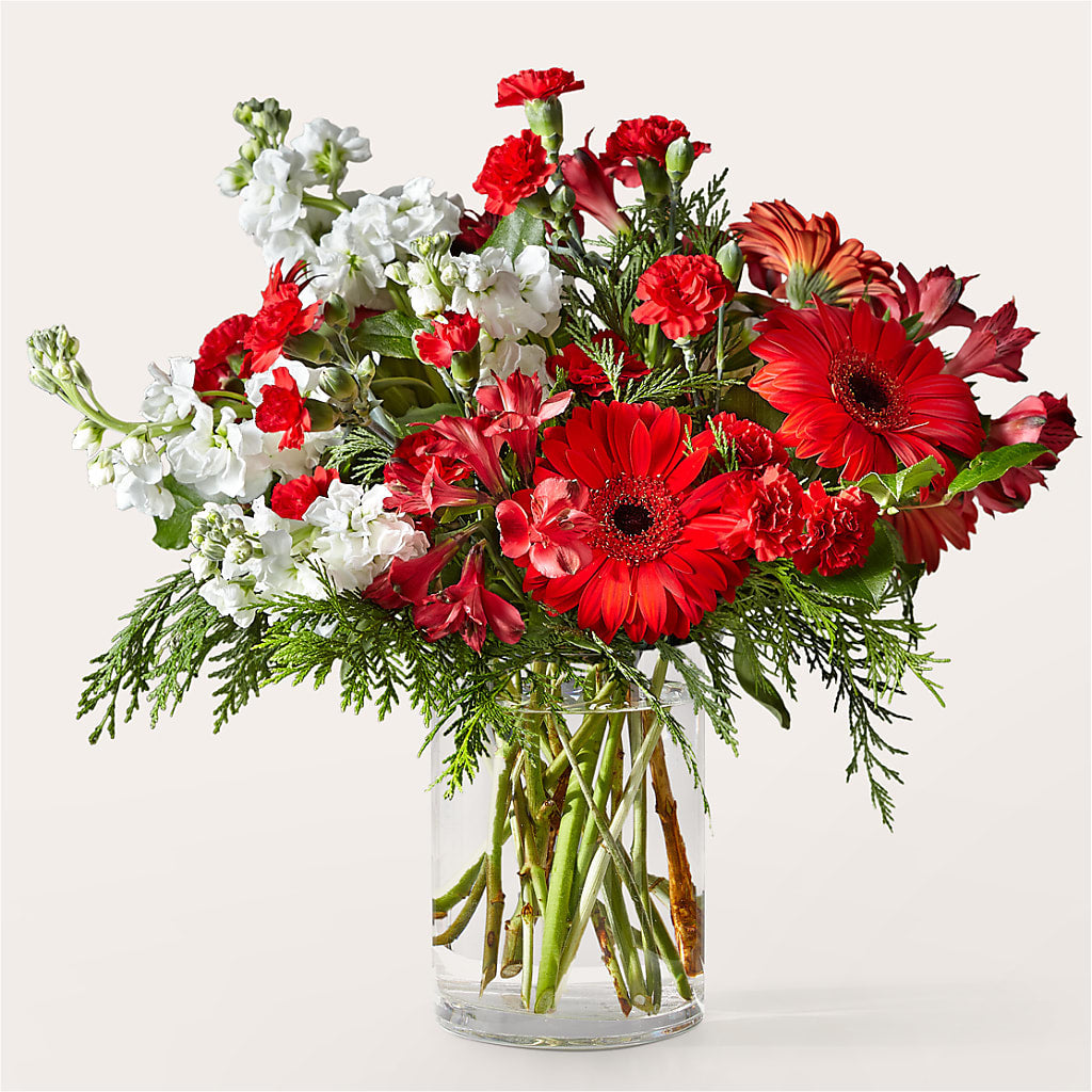 Holidaisy Bouquet – Eaton Floral Inc, Eaton OH