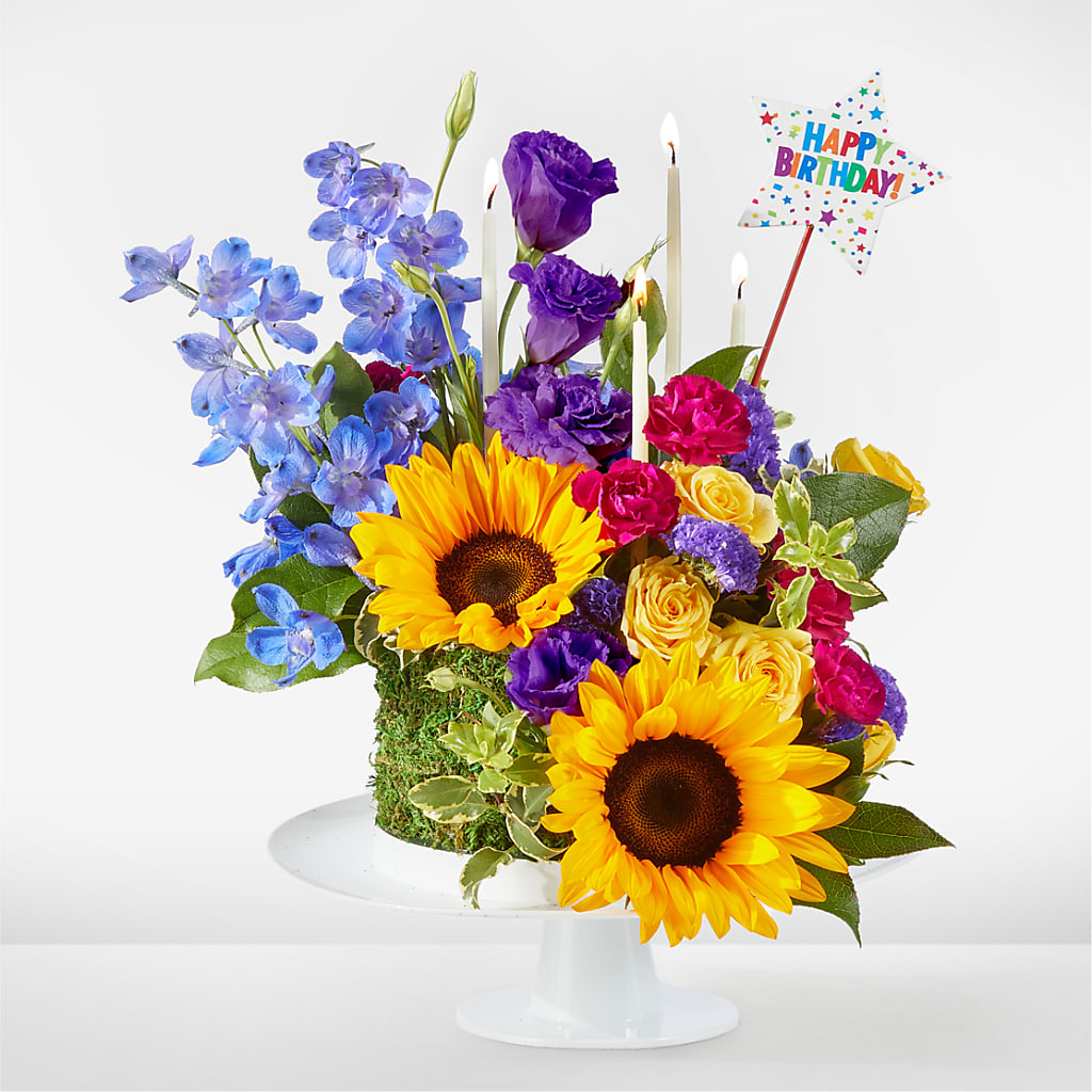 Star of the Day Floral Cake – Eaton Floral Inc, Eaton OH