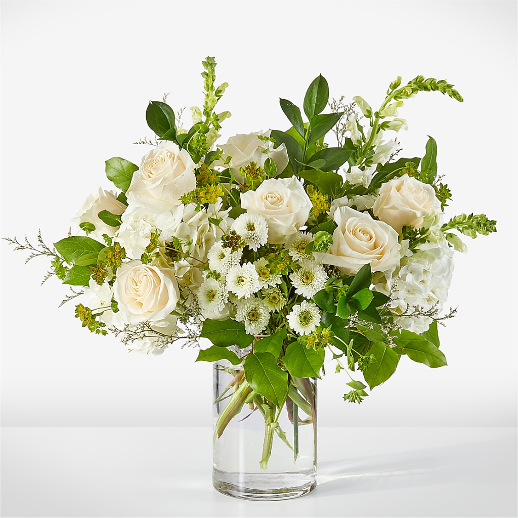 Hint of Vanilla Bouquet – Eaton Floral Inc, Eaton OH