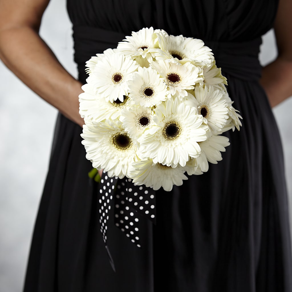 Daisy Delight Bouquet – Eaton Floral Inc, Eaton OH