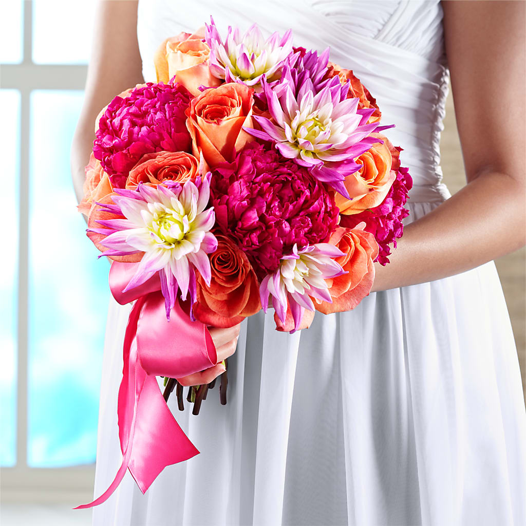 New Love Bouquet – Eaton Floral Inc, Eaton OH
