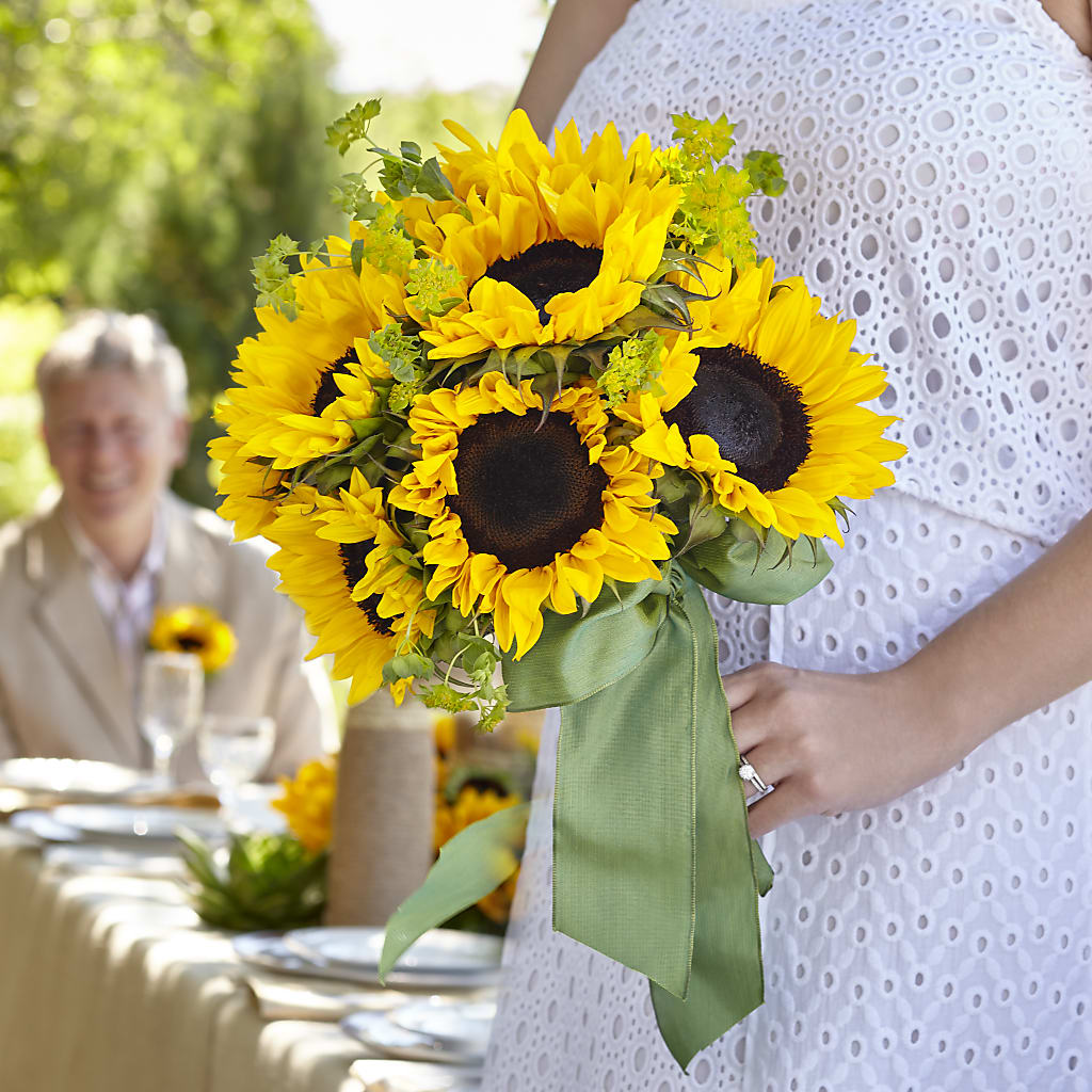 Free Spirit Bouquet – Eaton Floral Inc, Eaton OH