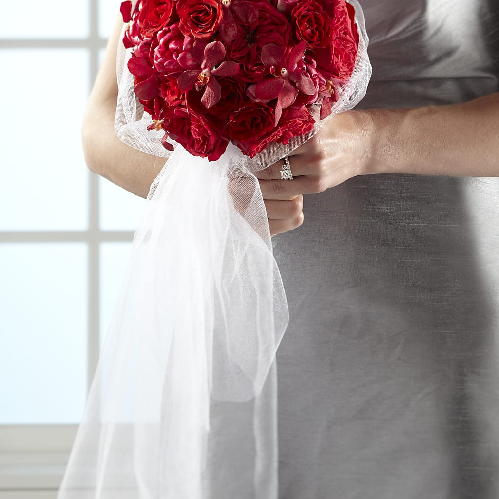 Desire Bouquet – Eaton Floral Inc, Eaton OH