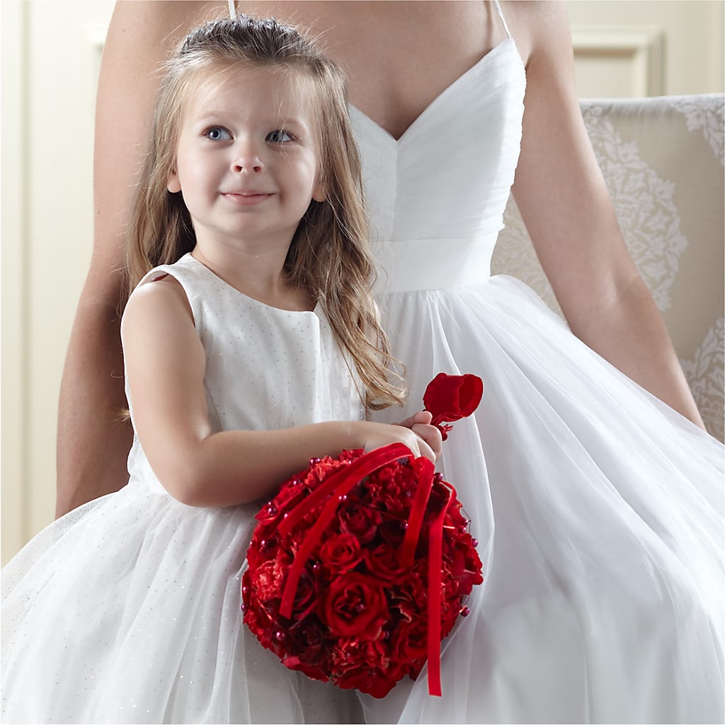 Pure at Heart Flower Girl Arrangement – Eaton Floral Inc, Eaton OH