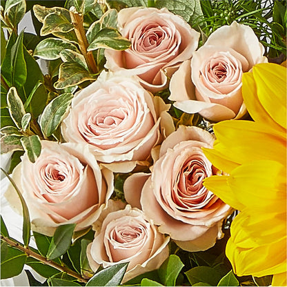 The Good Life Bouquet –  Eaton Floral Inc, Eaton OH