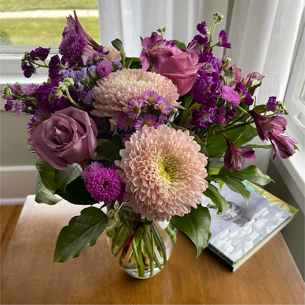 Ultraviolet Bouquet –  Eaton Floral Inc, Eaton OH
