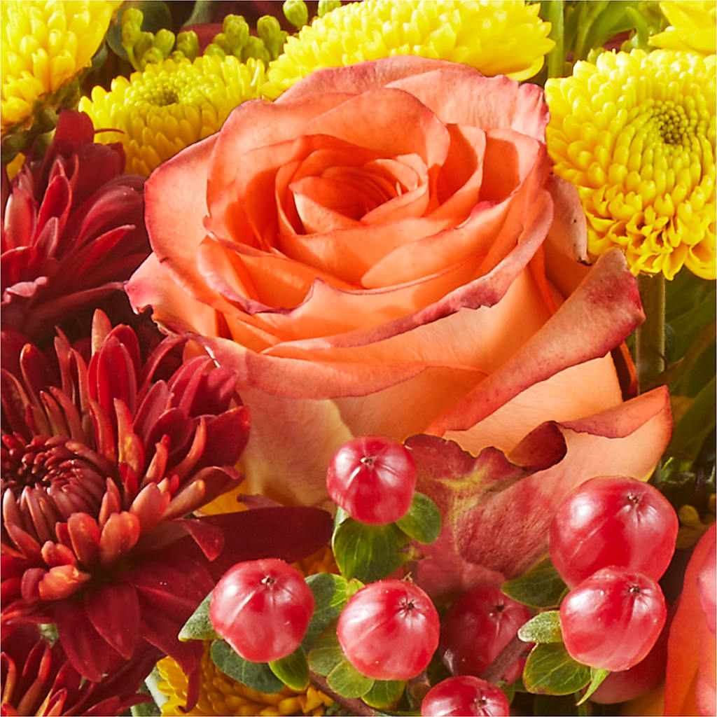 Apple Picking Bouquet –  Eaton Floral Inc, Eaton OH