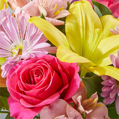Sprinkles Bouquet –  Eaton Floral Inc, Eaton OH