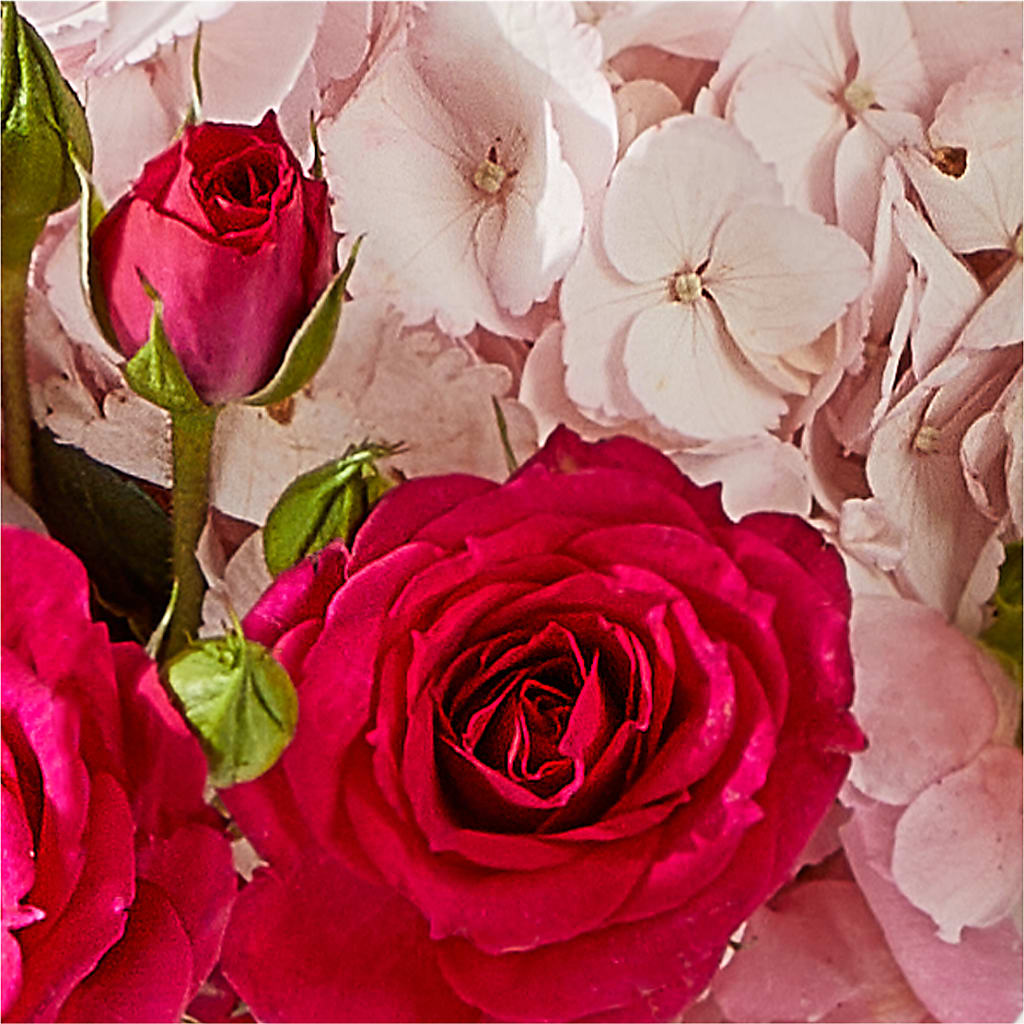 Glitz & Glam Bouquet –  Eaton Floral Inc, Eaton OH