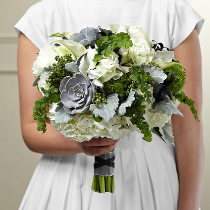 Sweet Innocence Bouquet –  Eaton Floral Inc, Eaton OH